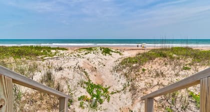 3 Bedroom 2 Bath Pet Friendly Ocean View 4 Houses From Beach