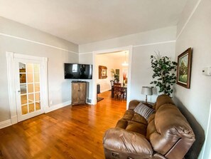 Interior - 2622 N Nevada (Colorado Springs)