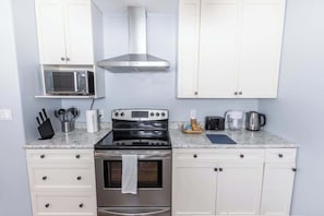 Fridge, microwave, oven, stovetop - 5 min to Agawa Train | Cozy Oasis w/Firepit & Deck (Sault Ste. Marie)