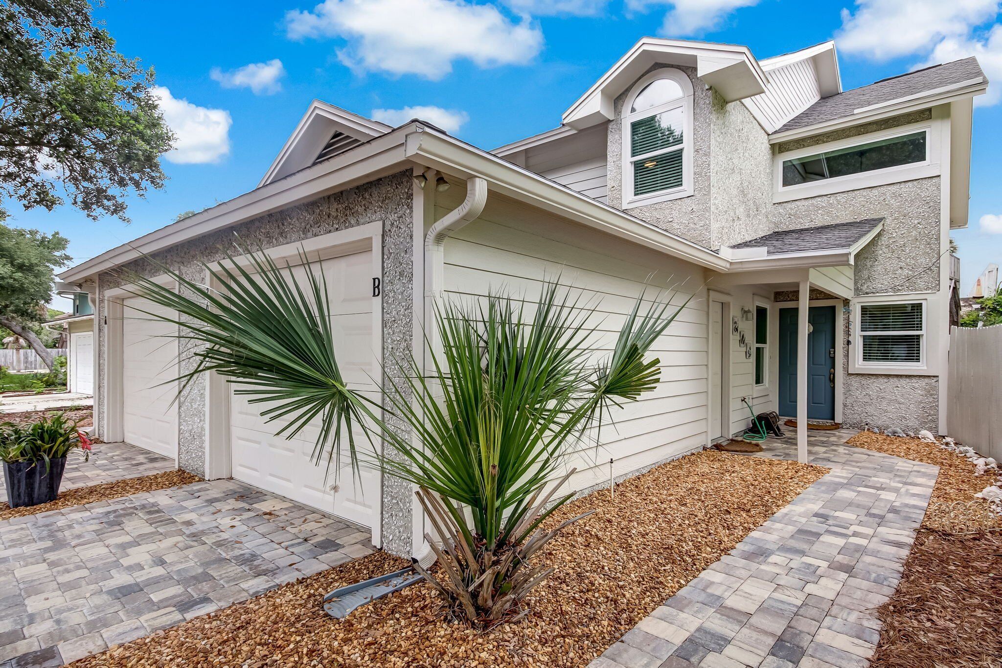Villa (3 Bedrooms) | Front of property