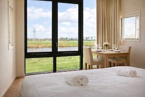WiFi, bed sheets - Tiny House Cabin in de weilanden bij Leeuwarden (Weidum)
