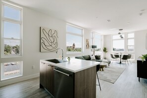 Interior - 2880: Denver's Skyline Escape at Espadin (Denver)