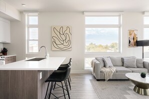Interior - 2880: Denver's Skyline Escape at Espadin (Denver)