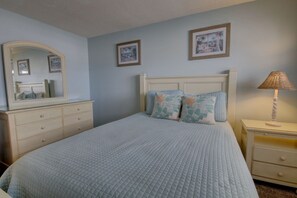 Interior - 238 El Matador (Fort Walton Beach)