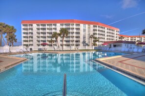 Interior - 235 El Matador (Fort Walton Beach)