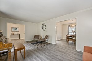 Interior - 2431 Weatherford Court, Marietta (Marietta)