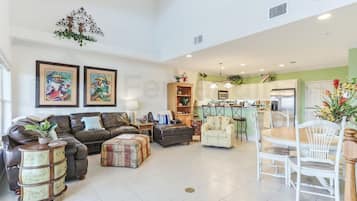Nhà (3 Bedrooms) | Nội thất