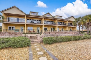 House (3 Bedrooms) | Interior - 241 S Fletcher Ave (Fernandina Beach)