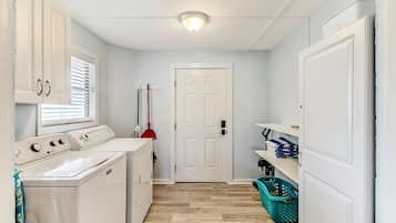 Villa (2 Bedrooms) | Interior