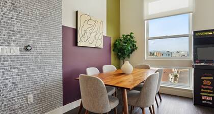 2880: Skyline Penthouse at Espadin