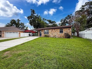 Interior - 2737 Bel Aire Circle (Tampa)