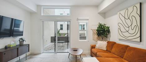 숙박 시설 정면