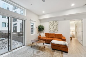 Interior - 2880: Natural Influence Sanctuary at Espadin (Denver)