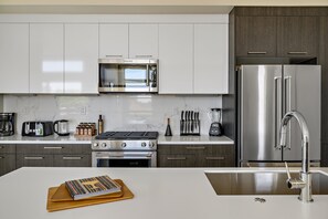 Interior - 2880: Modern Lifestyle Loft at Espadin (Denver)