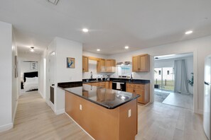Interior - 2529 N Habana Place (Tampa)