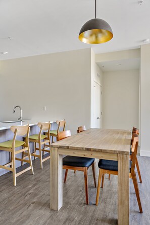 Interior - 2880: Canvas & Comfort at Espadin (Denver)