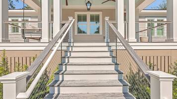 Rumah (5 Bedrooms) | Interior