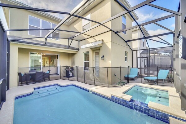 2758bd · Dazzling 5br Villa In Storey Lake With Pool & Spa - Kissimmee, FL
