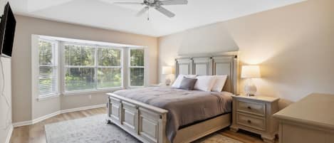 3 bedrooms, iron/ironing board, bed sheets