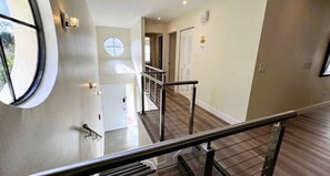 Vila (3 Bedrooms) | Parte interna