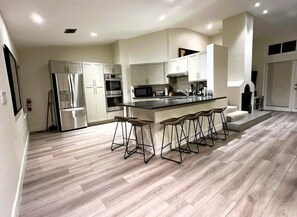 Vila (3 Bedrooms) | Parte interna