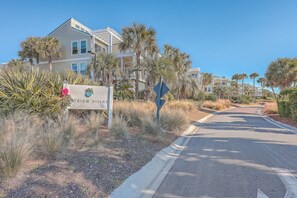 Interior - 2942 Atrium Villa (Seabrook Island)
