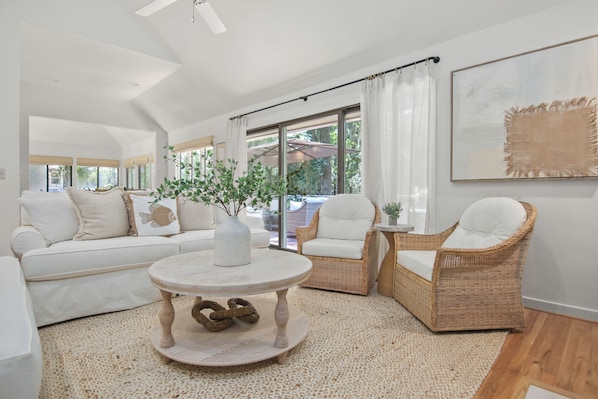 House (3 Bedrooms) | Interior - 2908 Captain Sams (Seabrook Island)