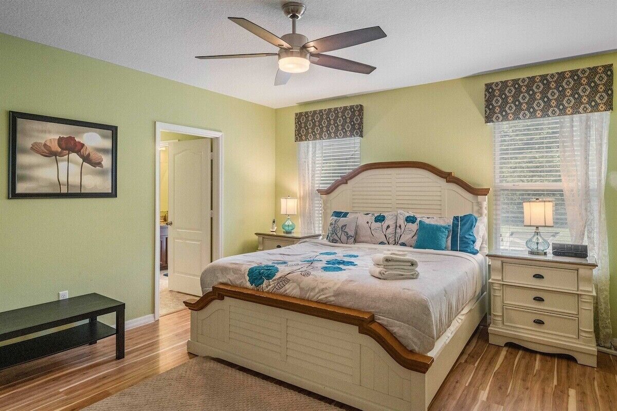 House (5 Bedrooms) | Interior