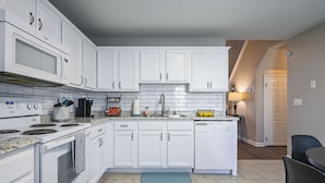 Nhà (4 Bedrooms) | Nội thất