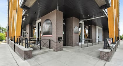 2880: Sky-high Lohi Oasis at Espadin