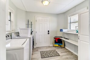 Villa (2 Bedrooms) | Interior - 2810 Ohio Avenue #4 (Fernandina Beach)