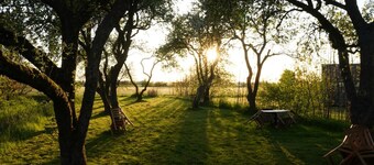 Boerderijkamer bij Leeuwarden. Natuur en 11steden