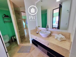 Hair dryer, towels, soap, toilet paper - Deck12 Elite Escape - Casino On-Site Access (Puerto Vallarta)