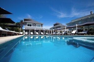 Seasonal outdoor pool, sun loungers