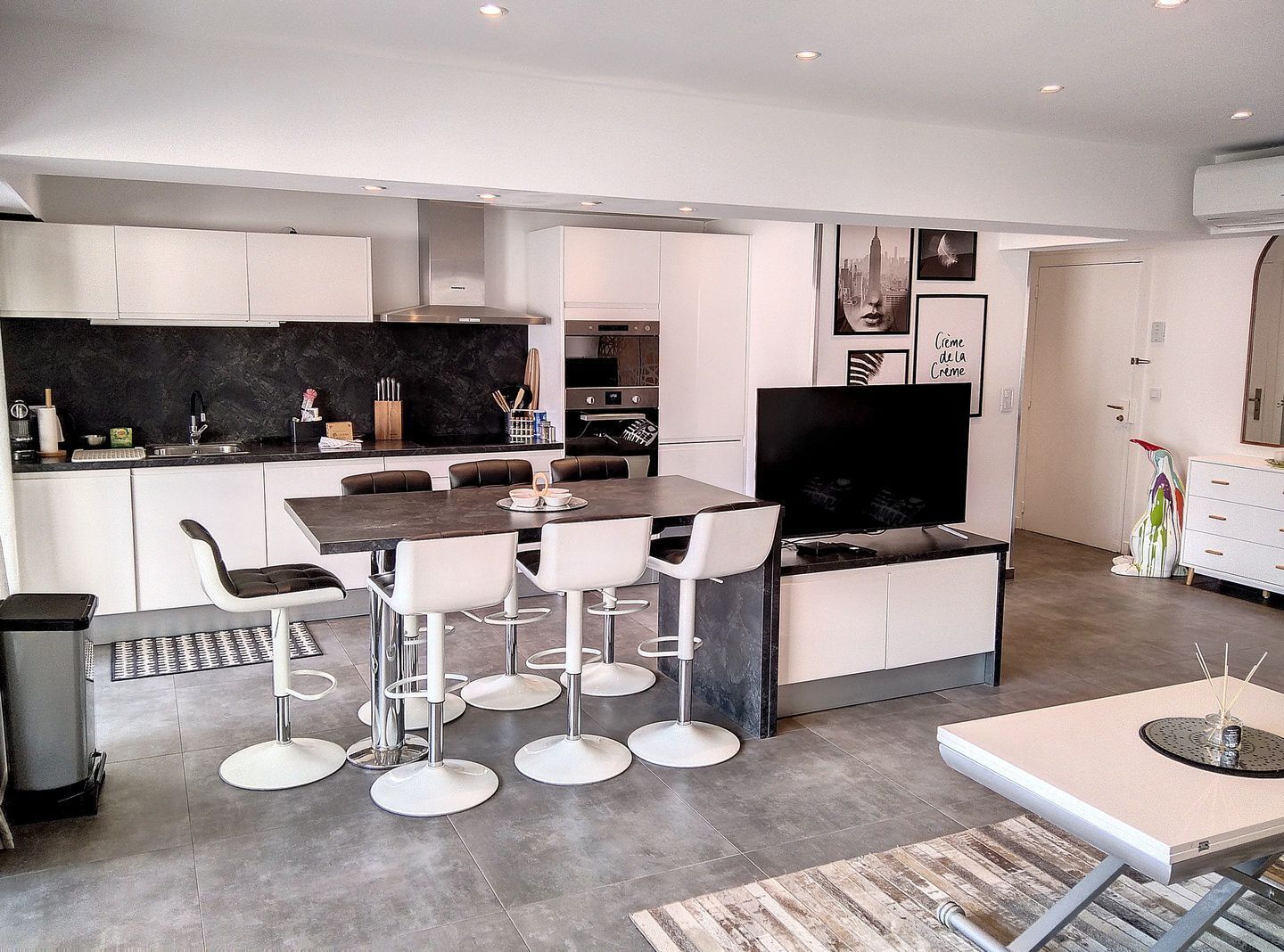 Microwave, oven, stovetop, dishwasher