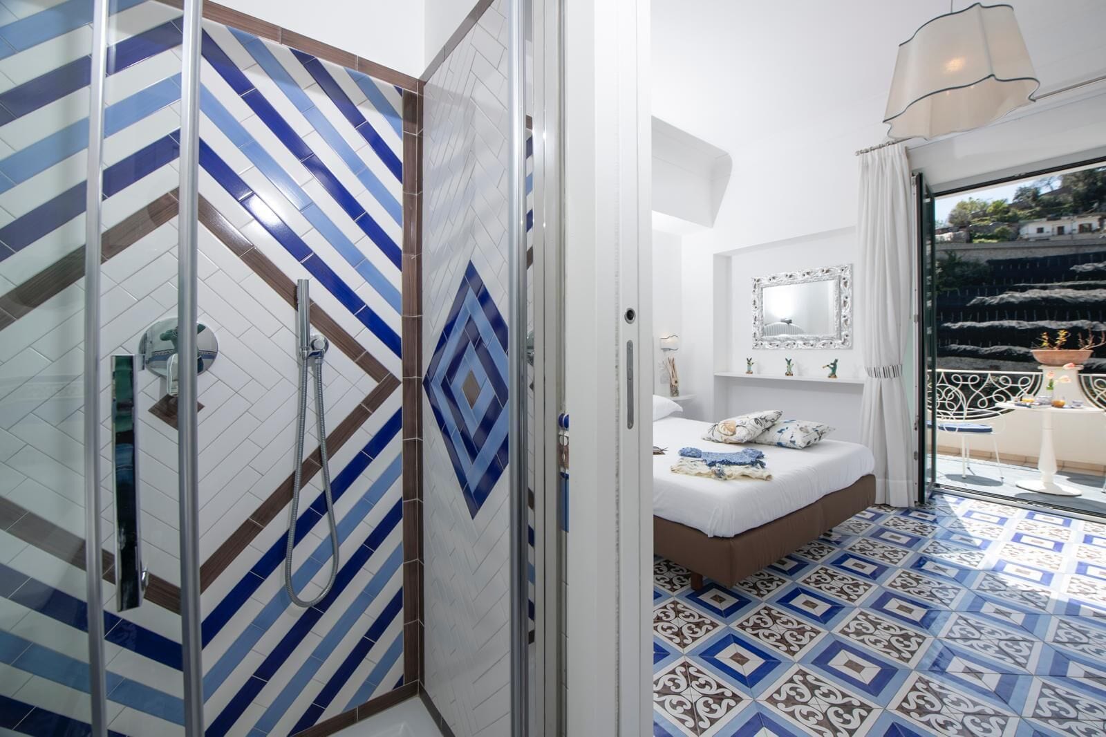 Comfort Room, Balcony, Sea View | In-room safe, free WiFi