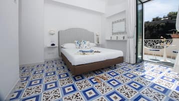 Comfort Room, Balcony, Sea View | In-room safe, free WiFi