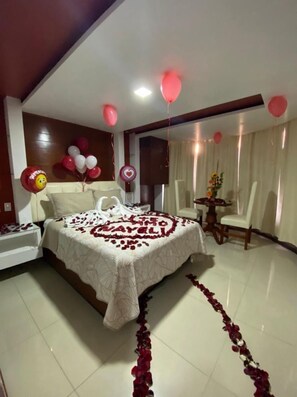 Deluxe Studio, Garden View | Soundproofing, iron/ironing board, free WiFi - Hotel La Aurora (Huamantla)