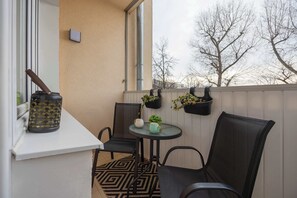 Property grounds - Apartment with Balcony in the Center | Air Conditioning and View (Warszawa)