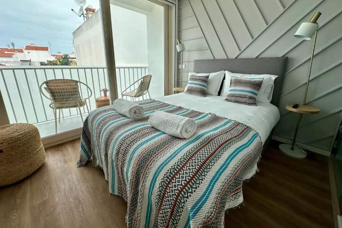 Kahden hengen standard-huone, parveke | Ilmainen Wi-Fi