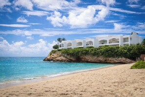 Beach - Beautiful apartment facing the Caribbean Sea (St Marten)
