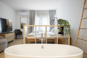 4 bedrooms, bed sheets - Marques DE Pombal Grand Prestige (Lisbon)