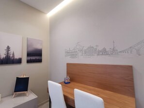 Interior - Lovely private room with en-suite bathroom (Catania)