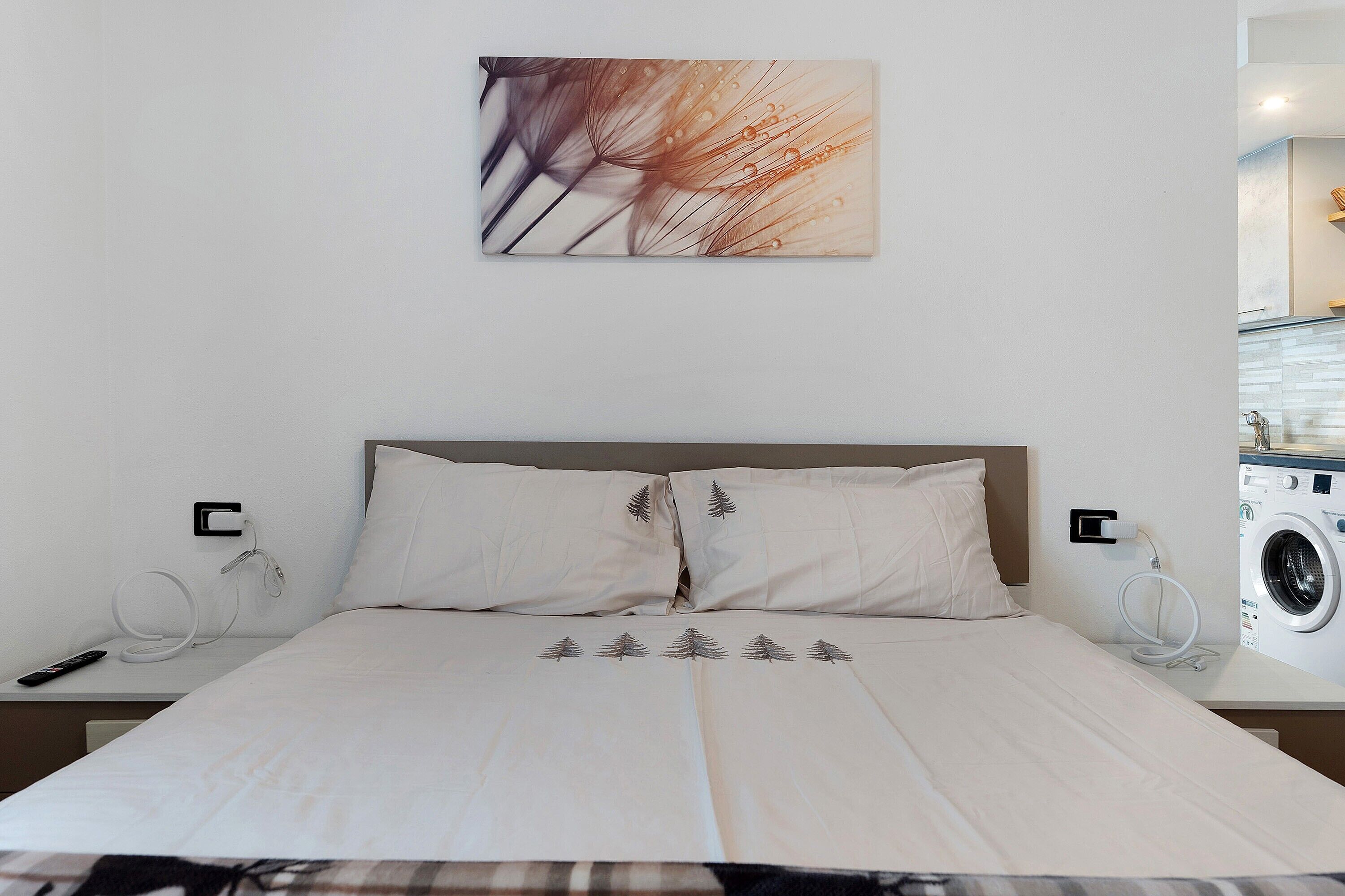 Fer et planche à repasser, Wi-Fi, draps fournis