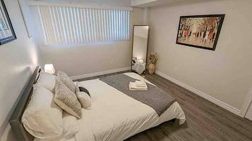 1 bedroom, iron/ironing board, travel crib, WiFi