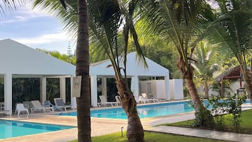 Alberca al aire libre