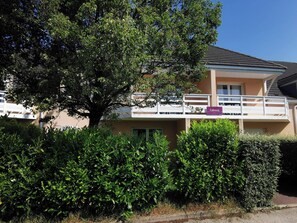 Exterior - Charming apartment with swimming pool (Boulleville)