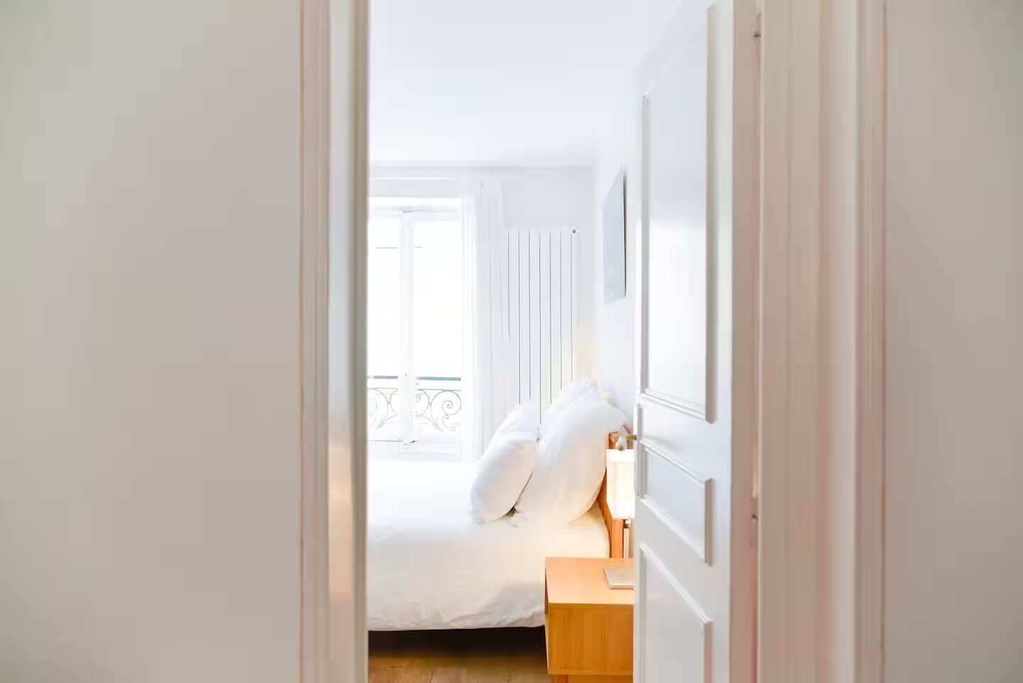 1 habitación, escritorio, tabla de planchar con plancha y wifi gratis 