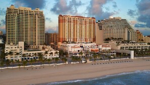 Beach - 2-bedroom villa in beautiful Fort Lauderdale with cool vibes, sleeps 8 (Fort Lauderdale)
