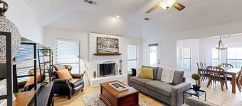 ใกล้ทะเลสาบและชายหาด: บ้านต้อนรับพร้อมชานบ้าน  